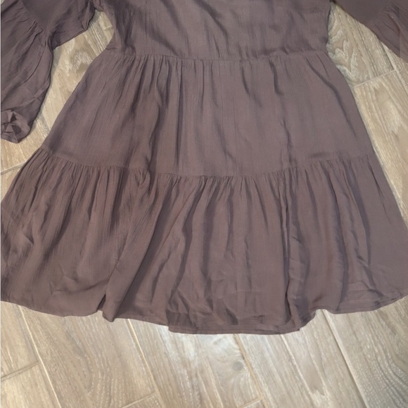 ENTRO |  mushroom /Cream Lace Back  Tiered boho Babydoll Dress size M - Picture 14 of 15